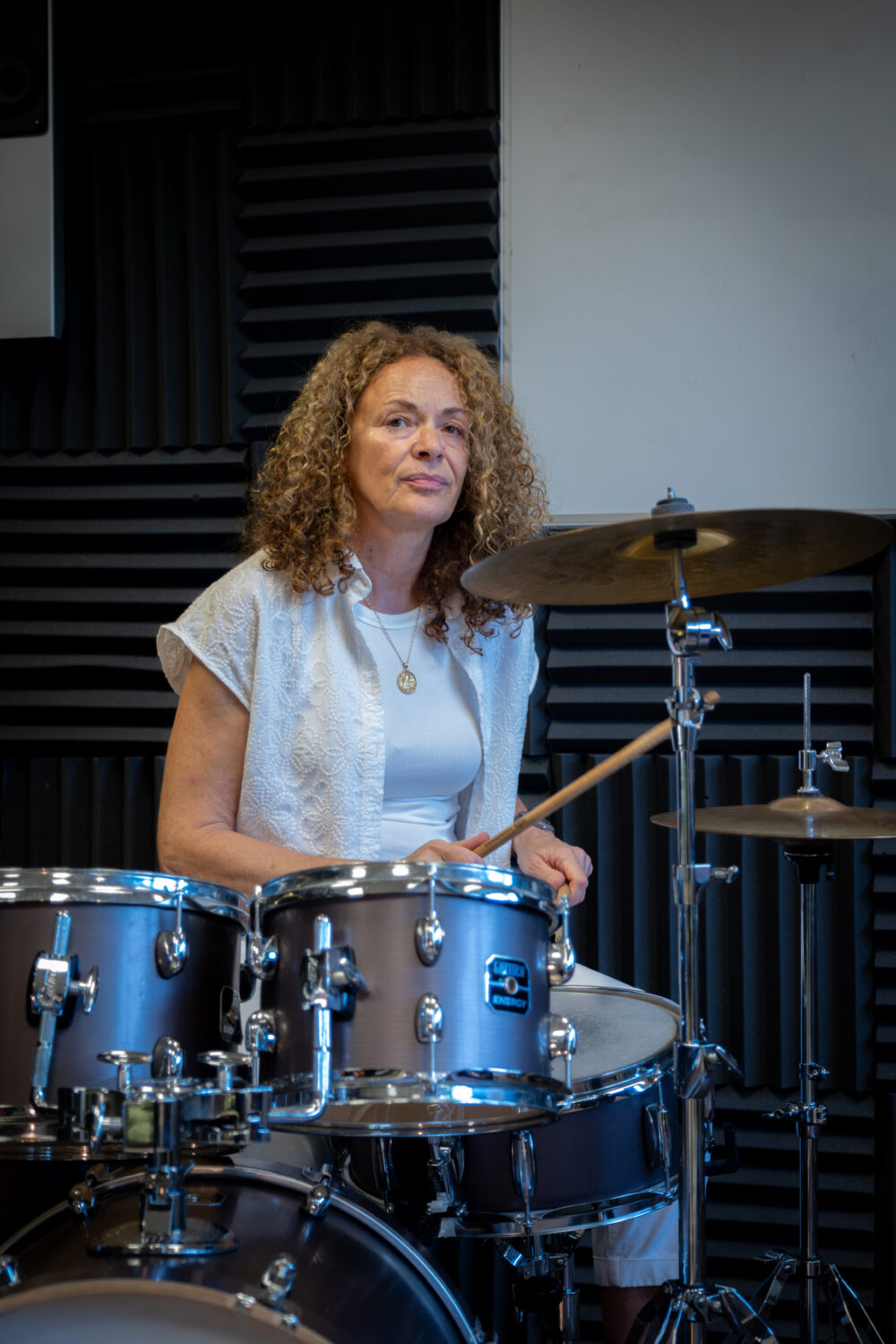 Adolescentes en clase de instrumento en EMEX Música Pozuelo